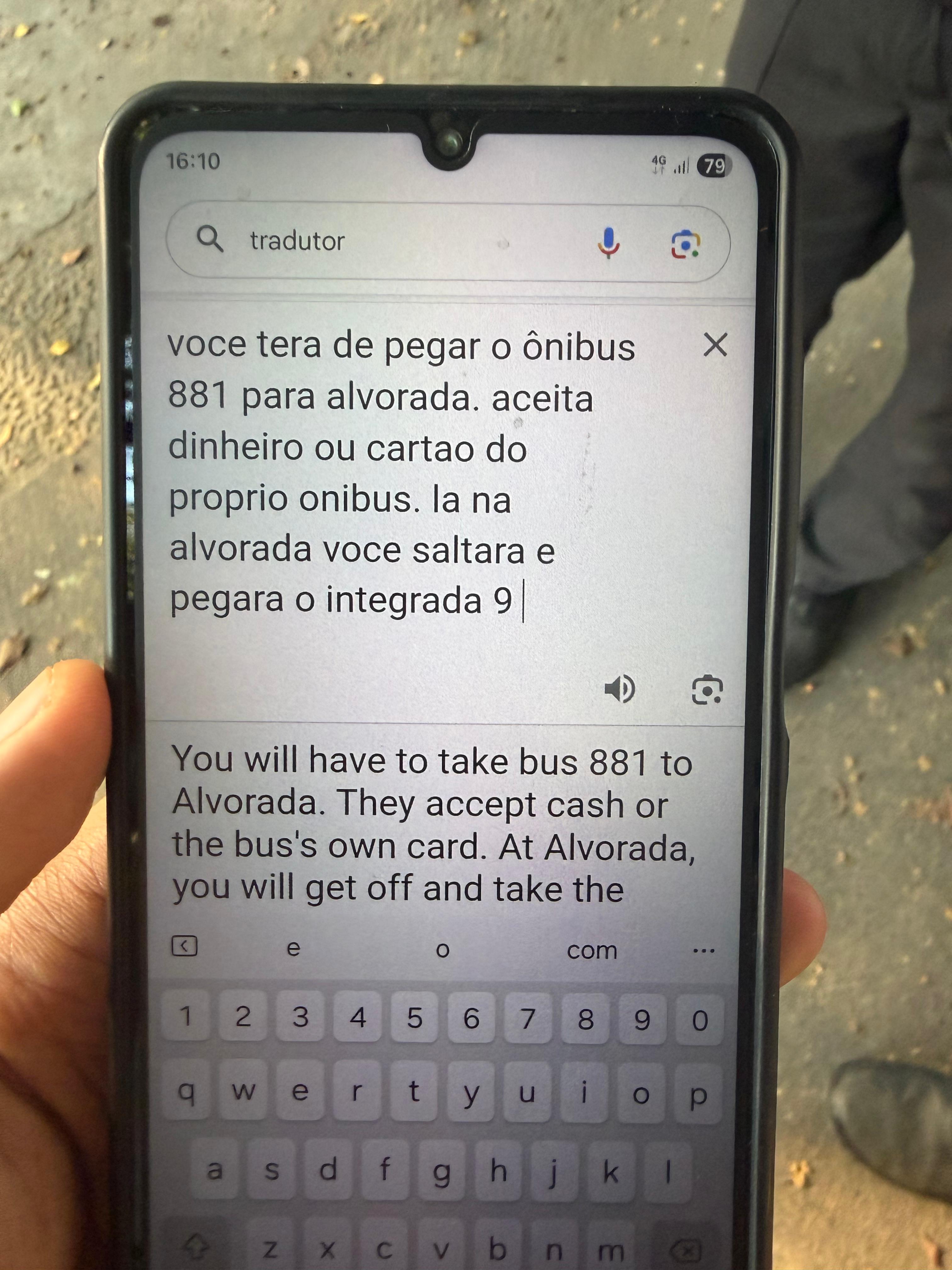 Translation app conversation while figuring out the bus route.