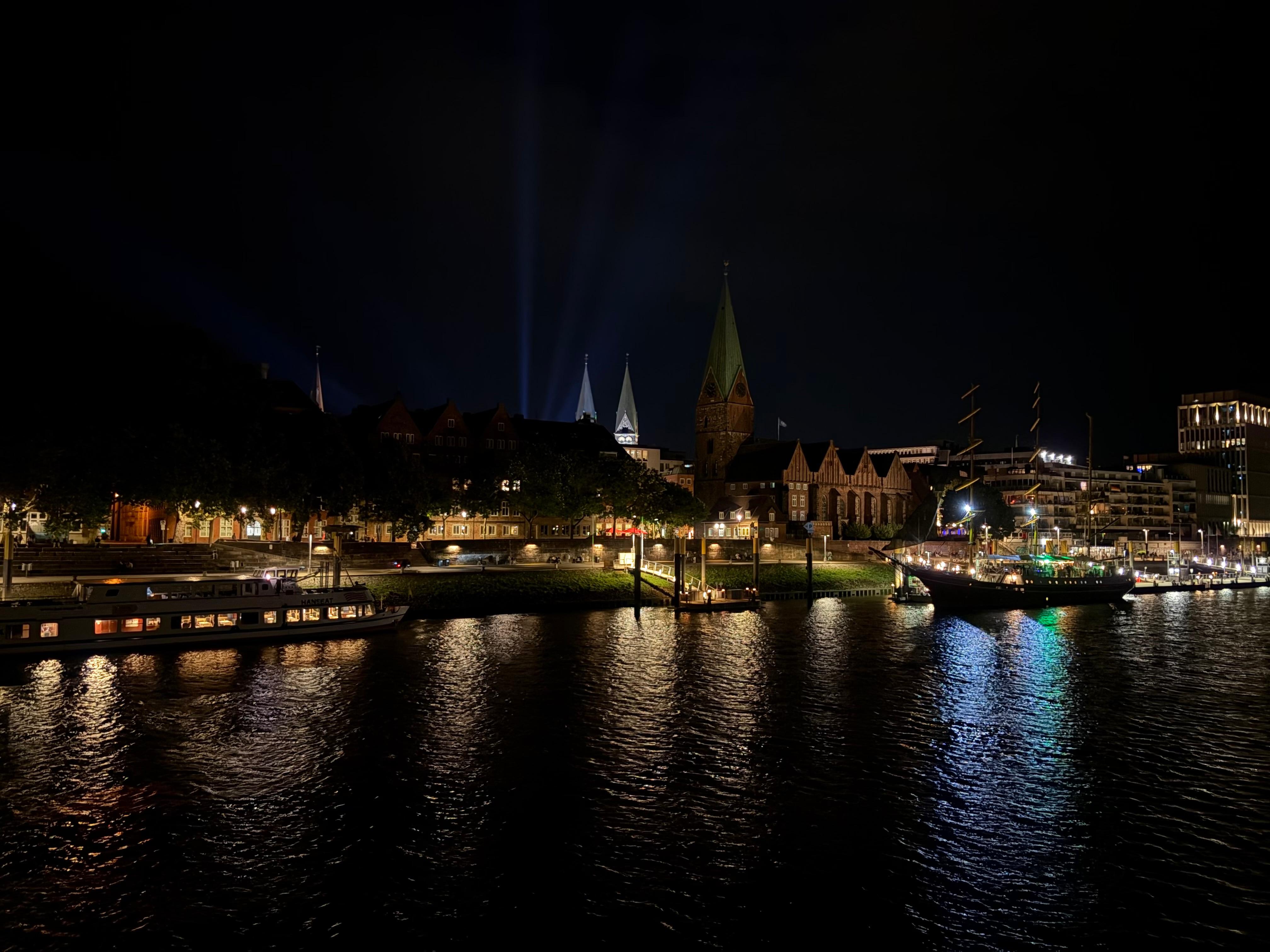 Weser after dark